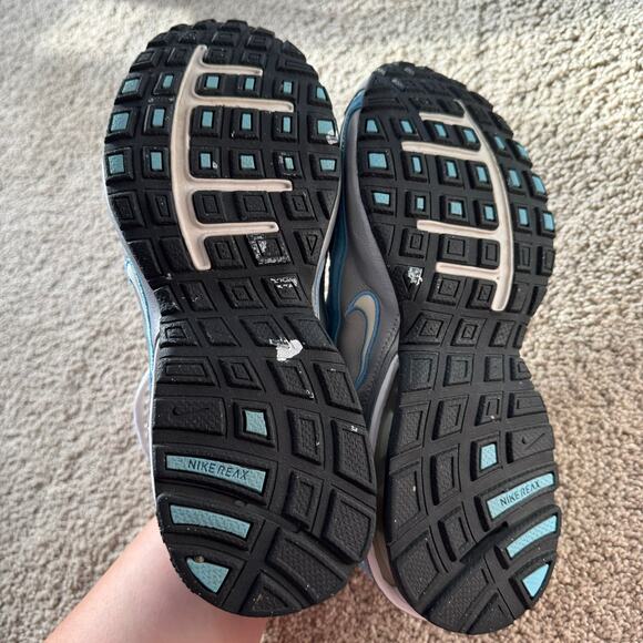 Nike Reax Run 5 Running Shoes Athletic Sneaker Women's Size 8.5 Gray Blue Silver - Picture 9 of 11